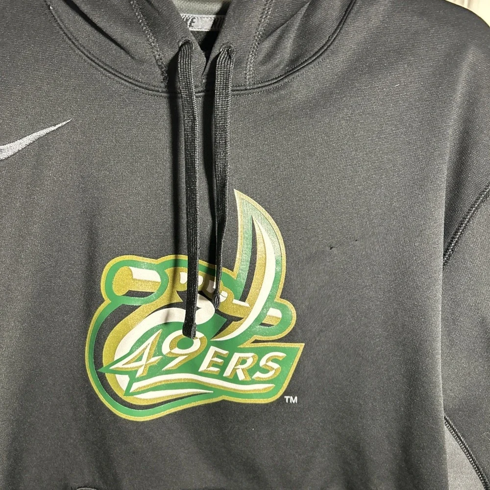 Charlotte 49ers Hoodie Mens L Black Nike Therma Fit Long Sleeve NCAA